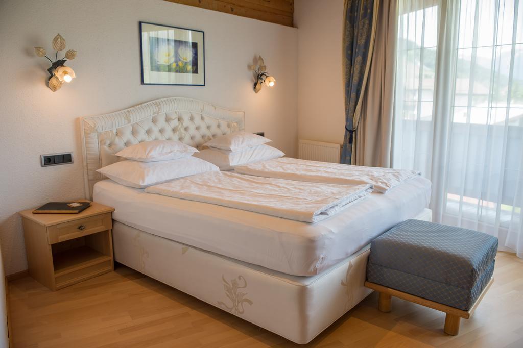 Abanico Appartements Seefeld in Tirol Pokoj fotografie
