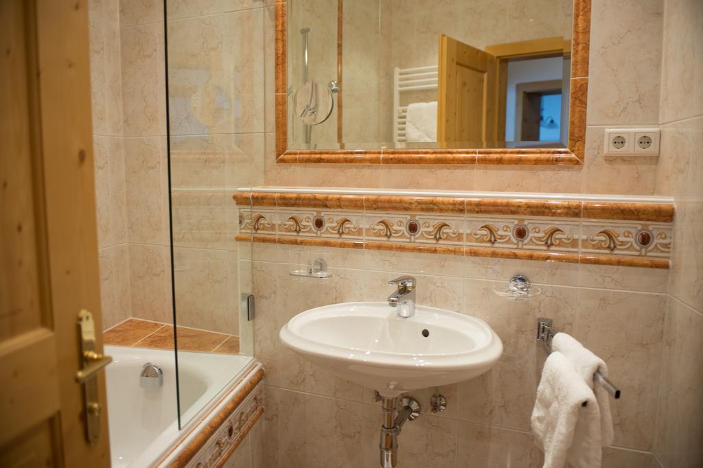 Abanico Appartements Seefeld in Tirol Pokoj fotografie